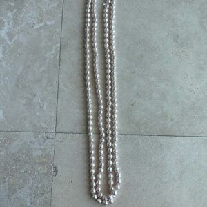Elegant Pearl Necklace